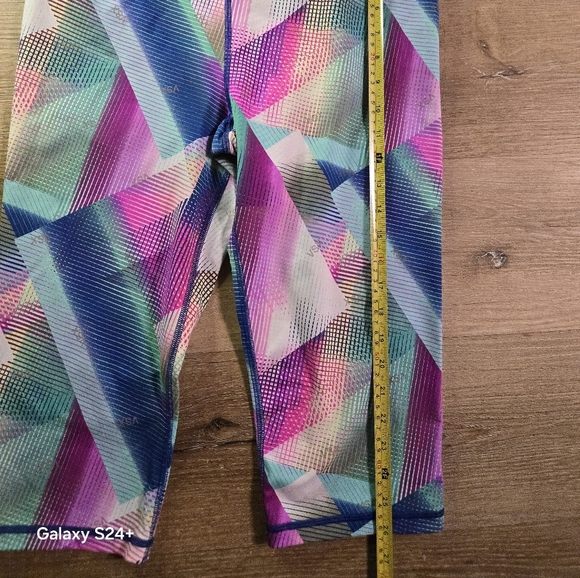 Victoria's Secret Black Leggings - Picture 2 of 6